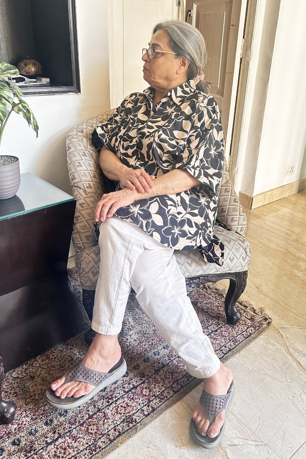 Petal Black Cotton Long Shirt