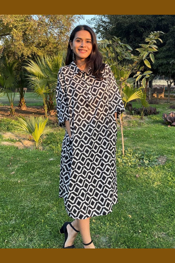 Monochrome Magic Black Cotton Shift Dress