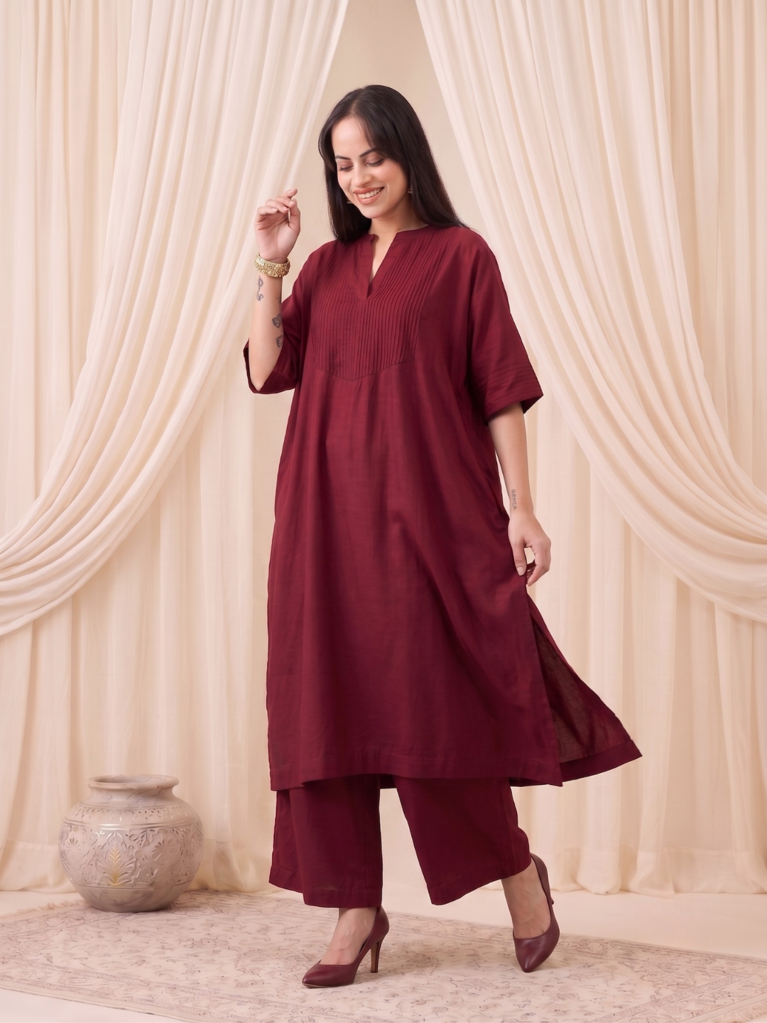 Noor-e-Zar Oversized Silk Kurta