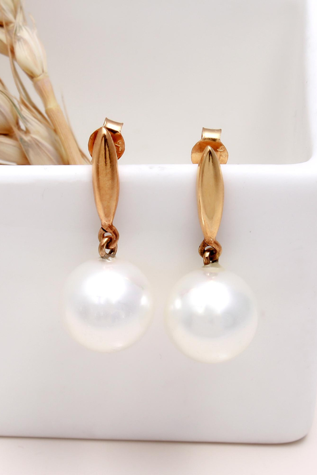 Aurora Grace Drop Earrings