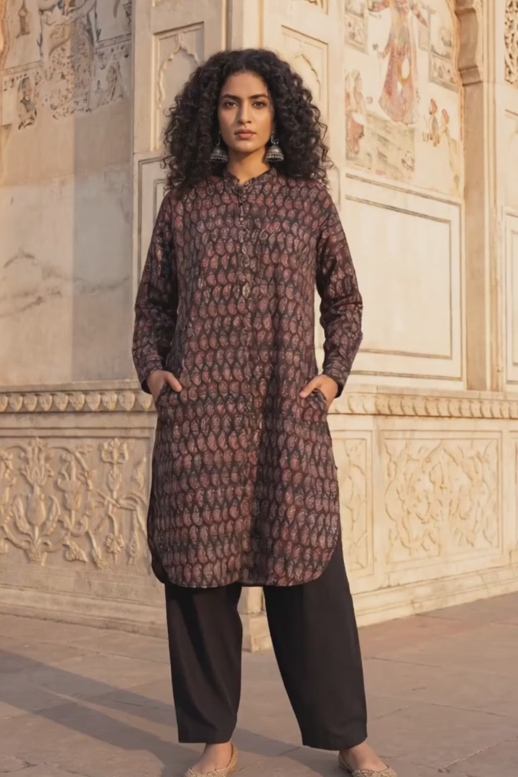 Load video: Mehrangini Cotton Kurta